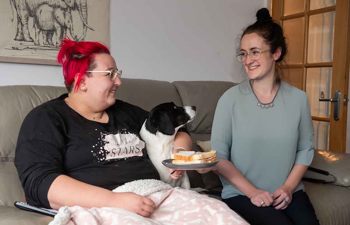 The difference between 24-hour care and live-in care The difference between 24-hour care and live-in care
